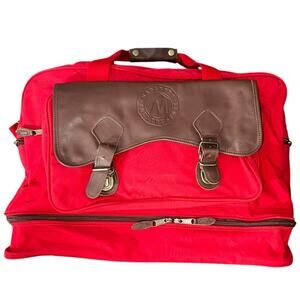 Marlboro RARE Vintage Country Store Red Shoulder Travel Duffle Bag